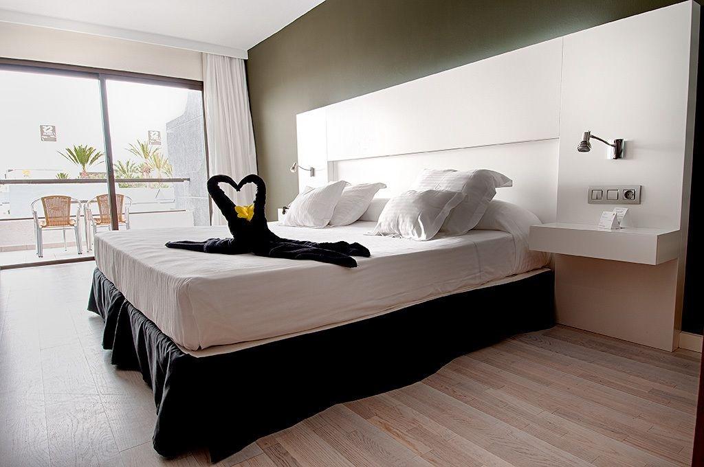 R2 Romantic Fantasia Dreams & Suites Hotel (Adults Only) Тарахалехо Екстериор снимка